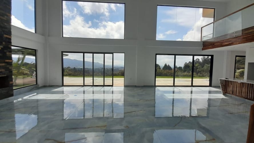 Finca en venta en San Jose, Guarne, 600 m² · foto 3 de 24