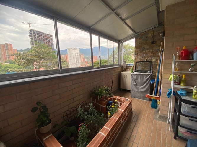 Apartamento de 3 alcobas en venta en Aves Maria, Sabaneta, 107 m² · foto 5 de 12