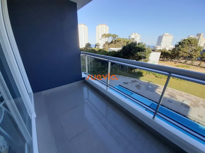 Foto 2 de 32