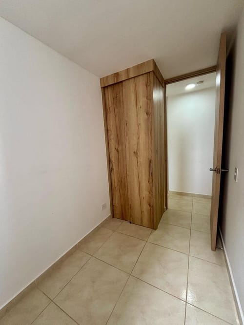 Apartamento de 3 alcobas en venta en La Macarena, Rionegro, 55 m² · foto 5 de 21
