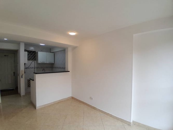 Apartaestudio en arriendo en Chapinero Central, Bogotá, 34 m² · foto 8 de 15