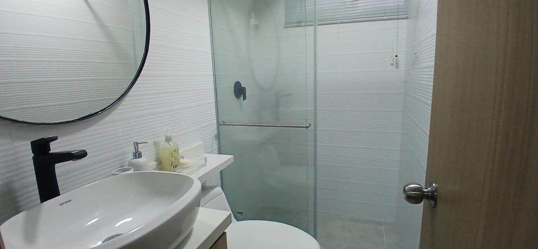 Apartamento de 3 alcobas en venta en Urbanizacion Torres De Madeira, Floridablanca, 78 m² · foto 18 de 18