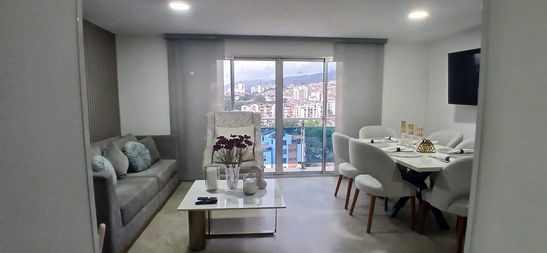 Apartamento de 3 alcobas en venta en Urbanizacion Torres De Madeira, Floridablanca, 78 m² · foto 5 de 18