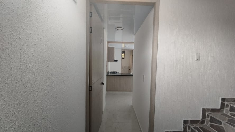 Apartamento de 3 alcobas en arriendo en El Poblado, Girón, 58 m² · foto 4 de 24