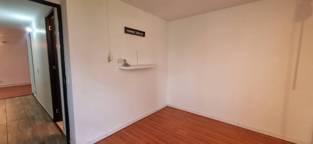 Apartamento de 2 alcobas en venta en Hacienda Madrid El Prado, Madrid, 47 m² · foto 6 de 12