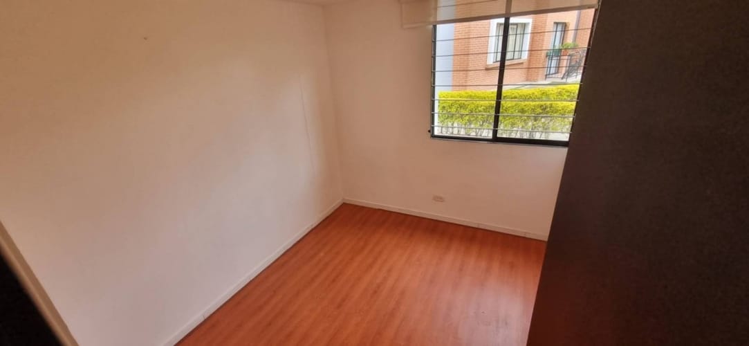 Apartamento de 2 alcobas en venta en Hacienda Madrid El Prado, Madrid, 47 m² · foto 10 de 12
