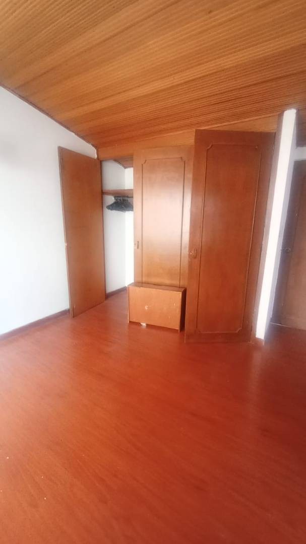 Casa en venta en Cedritos, Bogotá · foto 4 de 19
