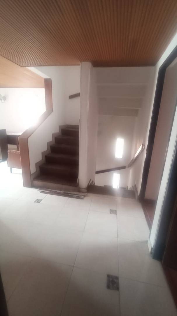 Casa en venta en Cedritos, Bogotá · foto 6 de 19