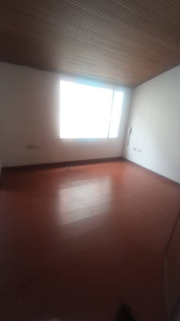 Casa en venta en Cedritos, Bogotá · foto 7 de 19