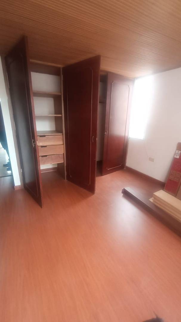 Casa en venta en Cedritos, Bogotá · foto 8 de 19