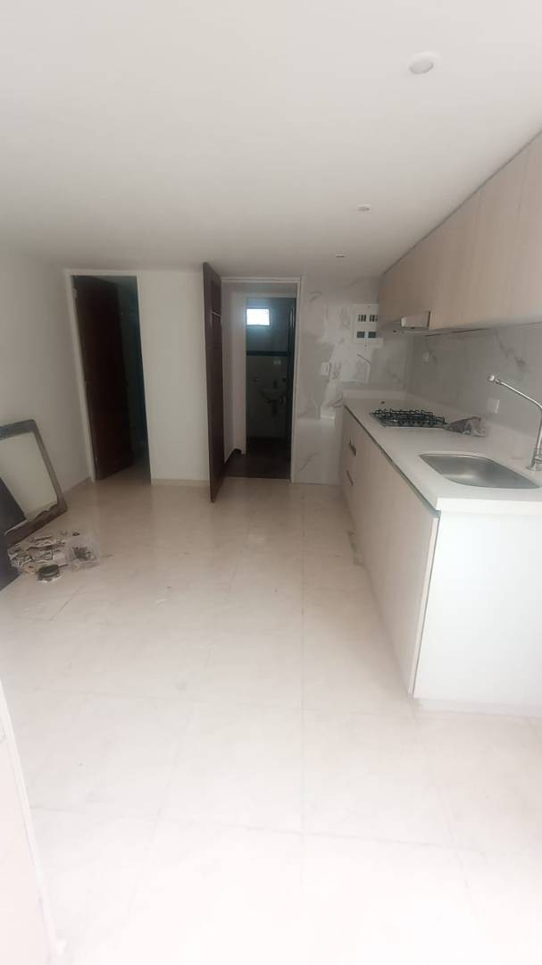 Casa en venta en Cedritos, Bogotá · foto 12 de 19