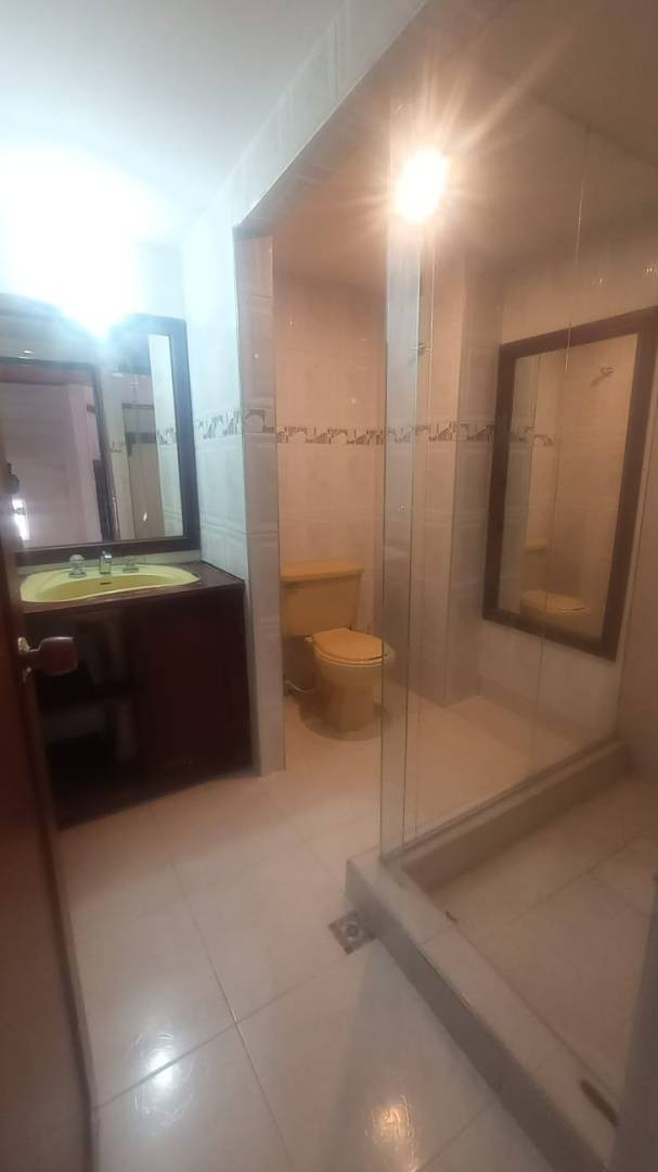Casa en venta en Cedritos, Bogotá · foto 14 de 19