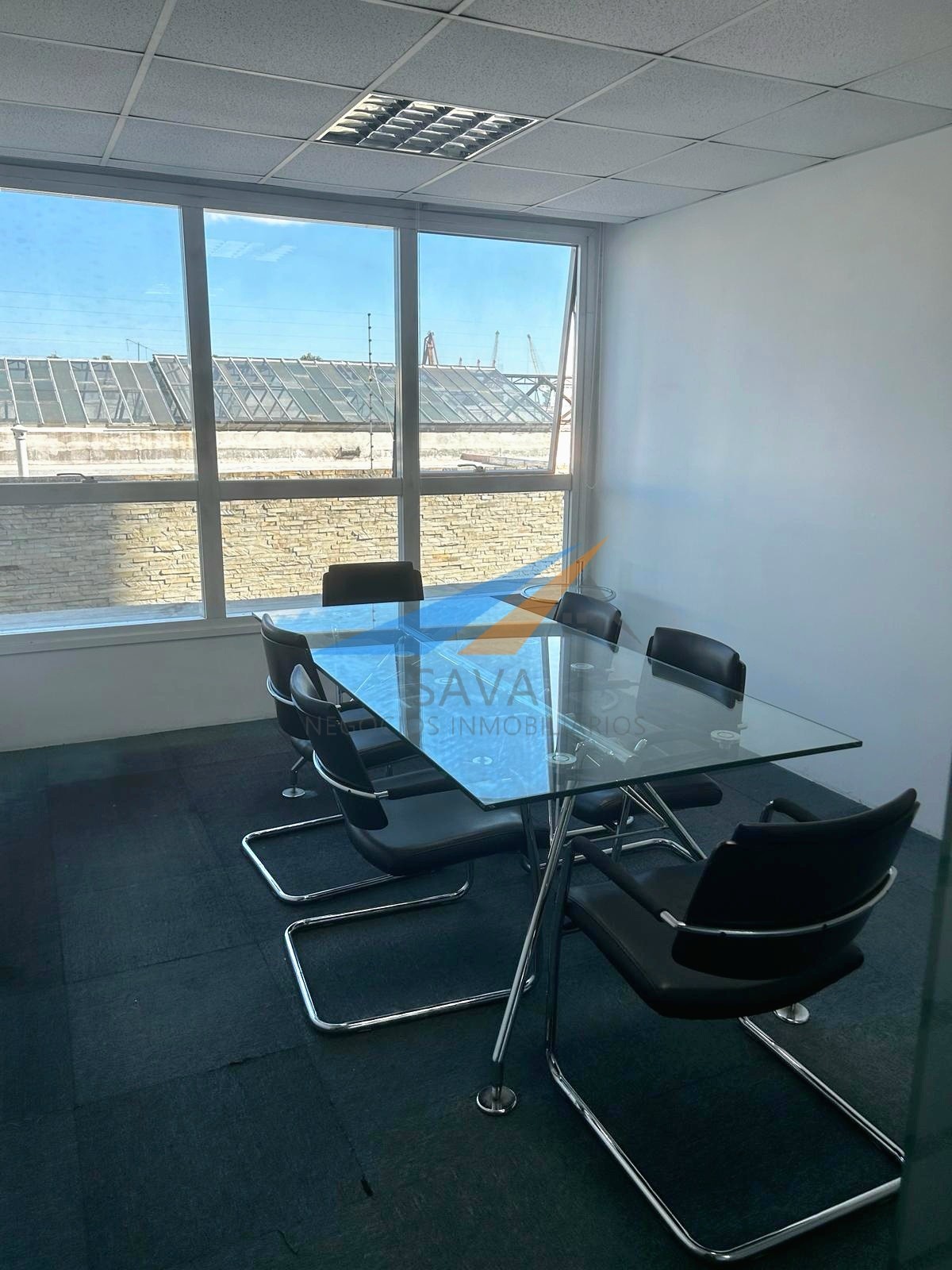 Alquiler Oficina 80M² Amueblada y Equipada en Ciudad Vieja! Edificio Imperium Building · Foto 9