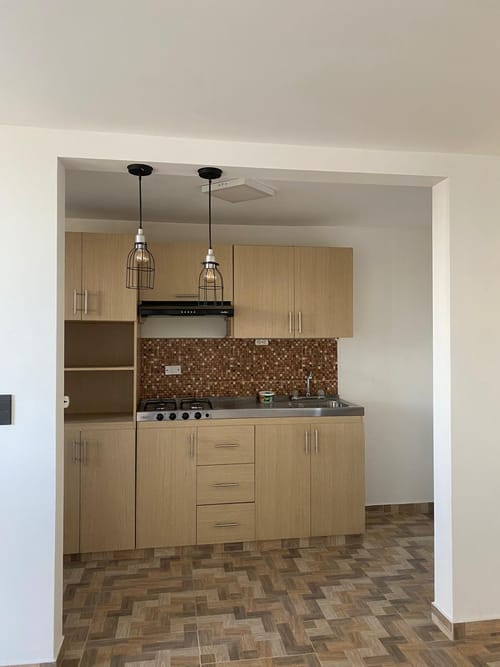 Apartamento de 3 alcobas en venta en Fontibon, Rionegro, 55 m² · foto 2 de 19
