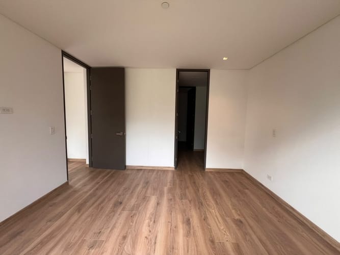 Apartamento de 3 alcobas en venta en El Poblado, Medellín, 143 m² · foto 9 de 15