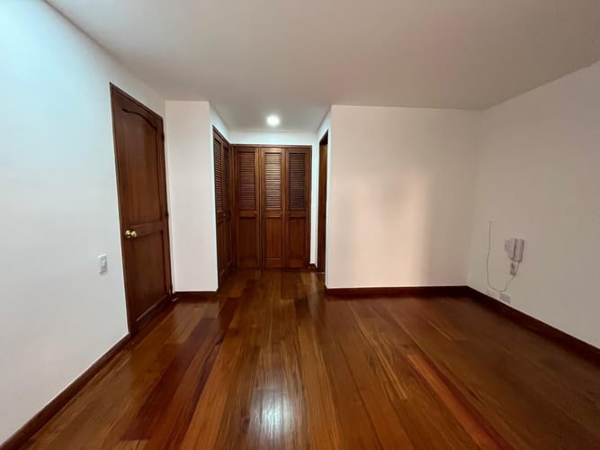 Apartamento de 2 alcobas en venta en Molinos Norte, Bogotá, 95 m² · foto 9 de 14