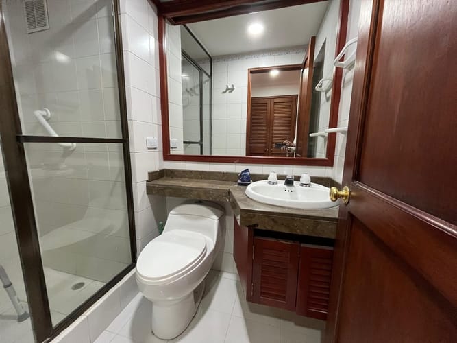 Apartamento de 2 alcobas en venta en Molinos Norte, Bogotá, 95 m² · foto 8 de 14