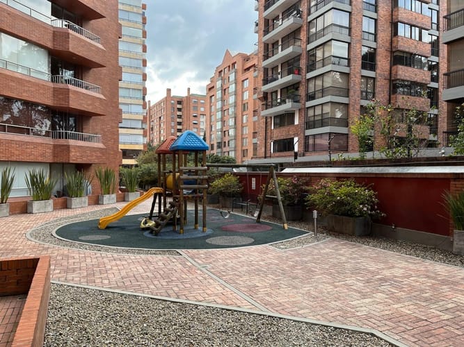 Apartamento de 2 alcobas en venta en Molinos Norte, Bogotá, 95 m² · foto 13 de 14