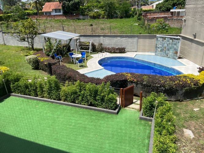 Casa de 3 alcobas en venta en Picaleña Y Mirolindo, Ibagué, 250 m² · foto 14 de 14