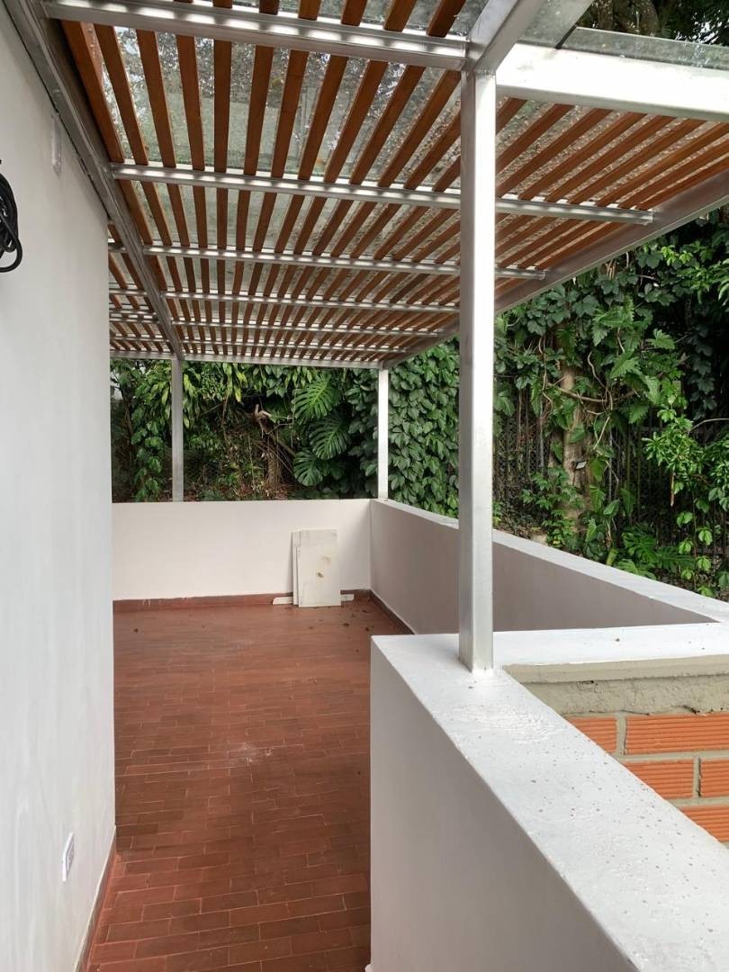 Apartamento en venta en Altos Del Poblado, Medellín · foto 4 de 24