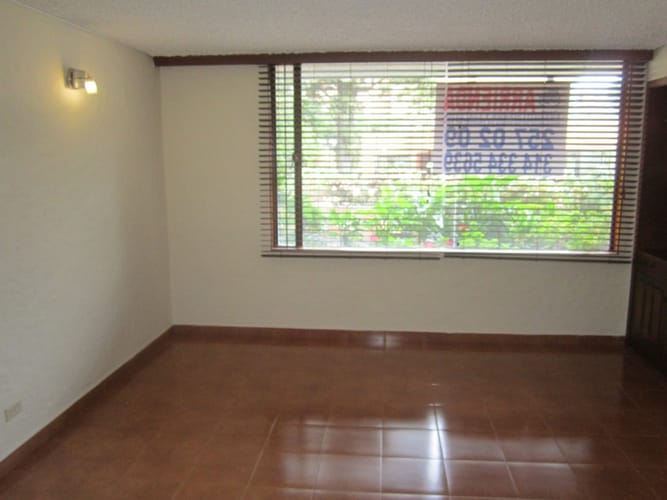 Apartamento de 1 alcoba en arriendo en Santa Barbara Central, Bogotá, 60 m² · foto 4 de 23