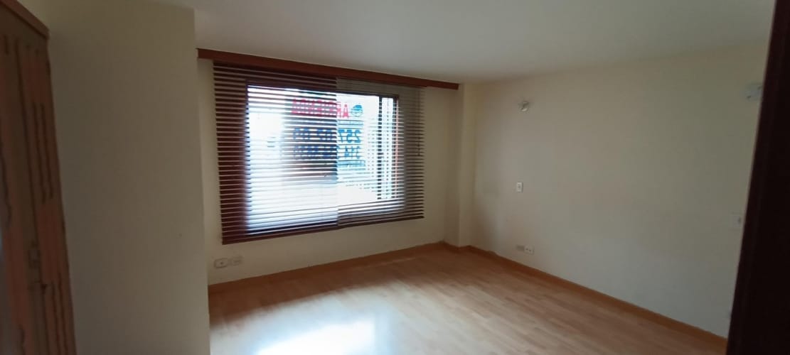 Apartamento de 1 alcoba en arriendo en Santa Barbara Central, Bogotá, 60 m² · foto 12 de 23