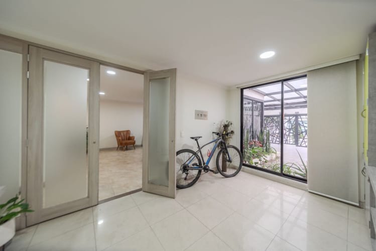 Casa de 4 alcobas en venta en Modelia, Bogotá, 340 m² · foto 9 de 24