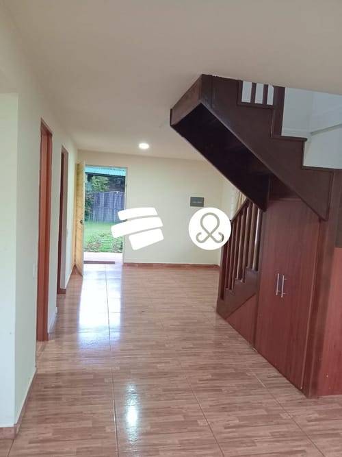 Casa de 4 alcobas en venta en Guarne · foto 3 de 20