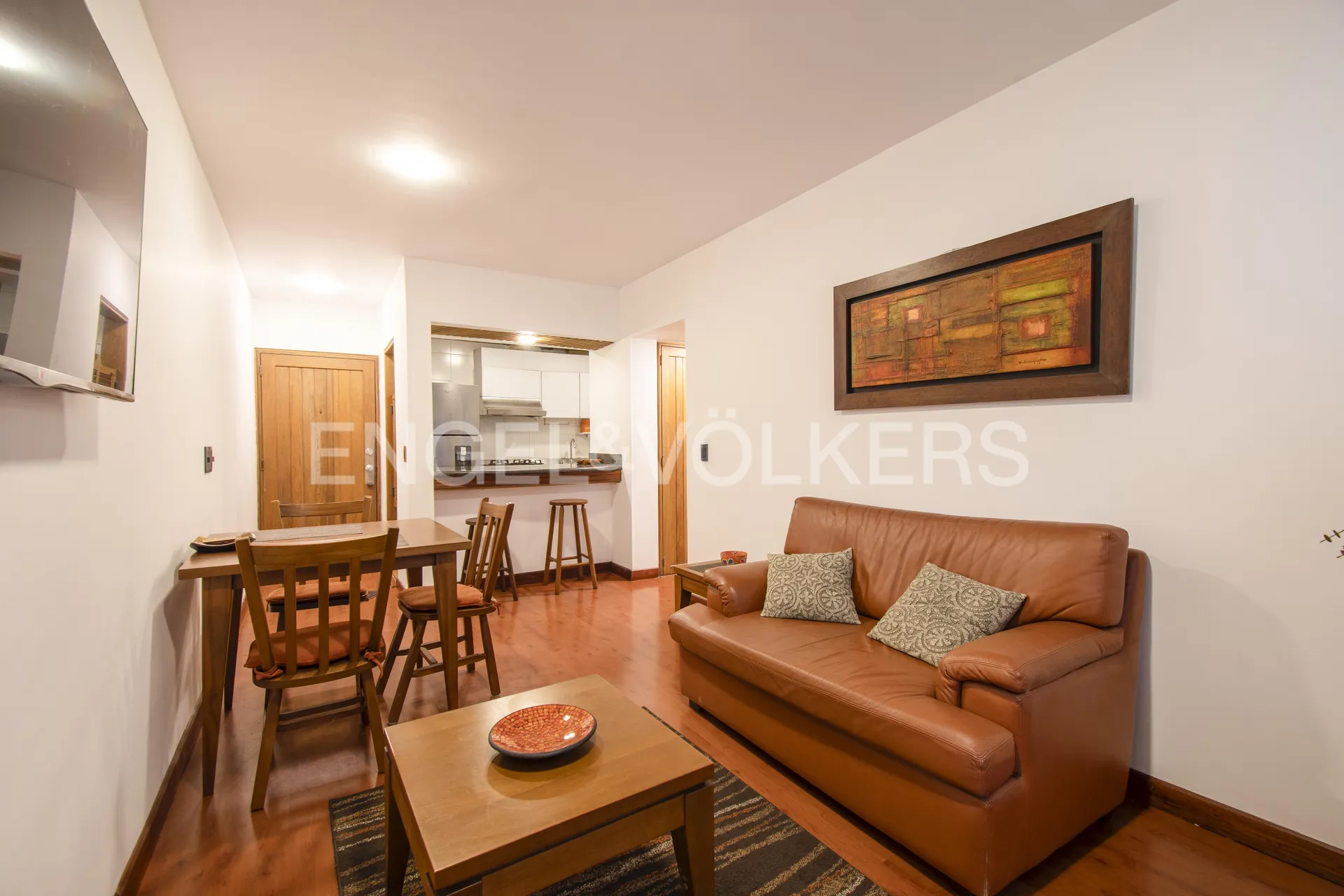 Apartamento en venta en Los Rosales, Bogotá · foto 2 de 10