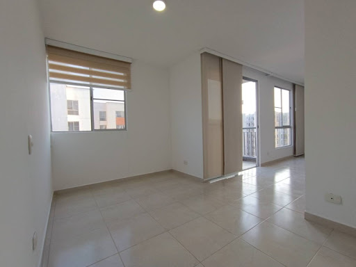 Apartamento en arriendo en Cr. Los Naranjos, Jamundí · foto 9 de 21