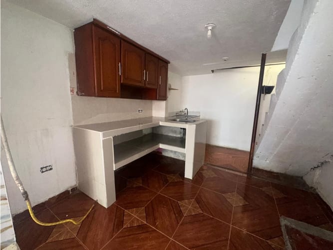 Casa de 3 alcobas en venta en Universal, Armenia, 49 m² · foto 5 de 13