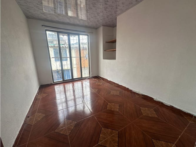 Casa de 3 alcobas en venta en Universal, Armenia, 49 m² · foto 10 de 13