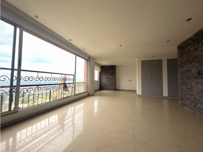 Apartamento de 2 alcobas en venta en Tejares Cristales, Cali, 125 m² · foto 10 de 19