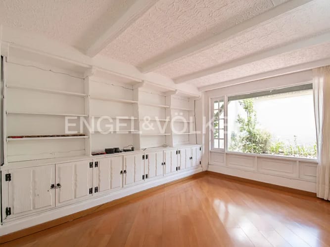 Casa de 4 alcobas en venta en Santa Paula, Bogotá, 240 m² · foto 3 de 14