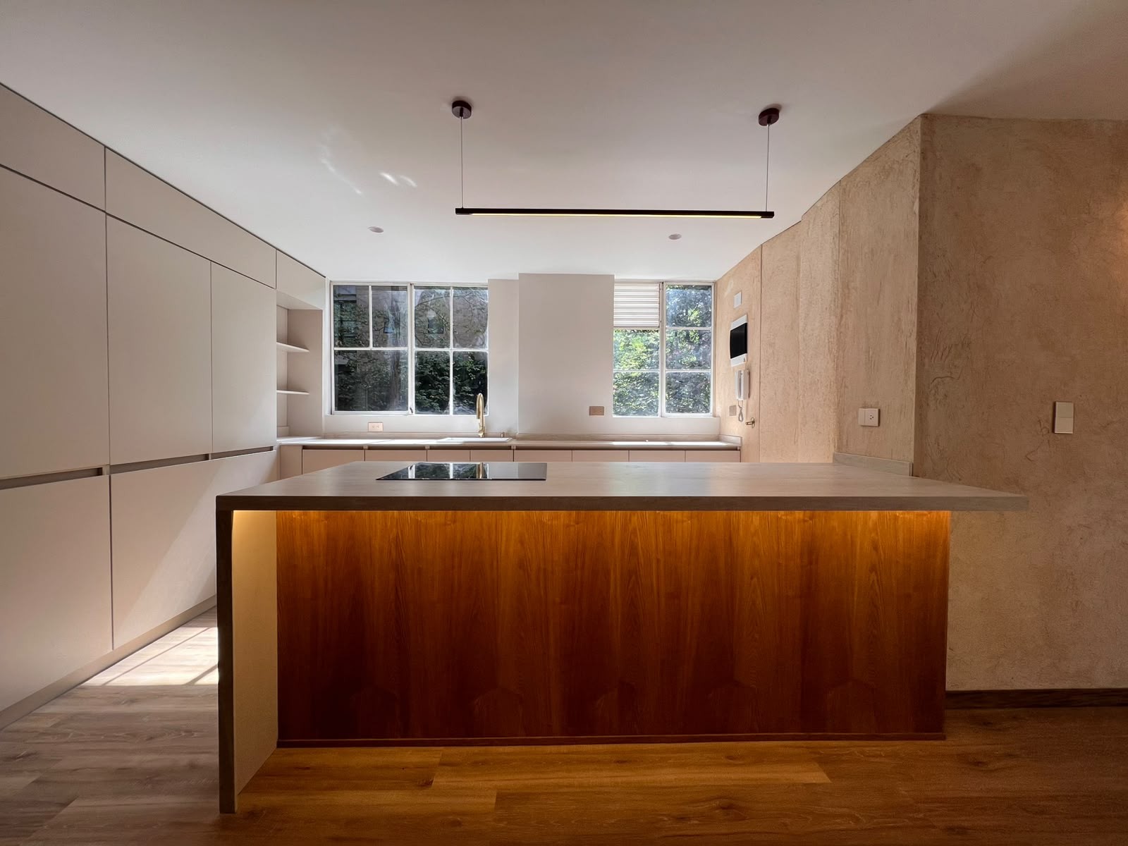 Apartamento en venta en El Poblado, Medellín · foto 3 de 17