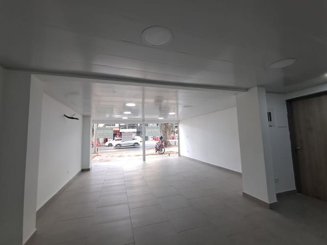 Local en arriendo en San Vicente, Cali, 200 m² · foto 4 de 16