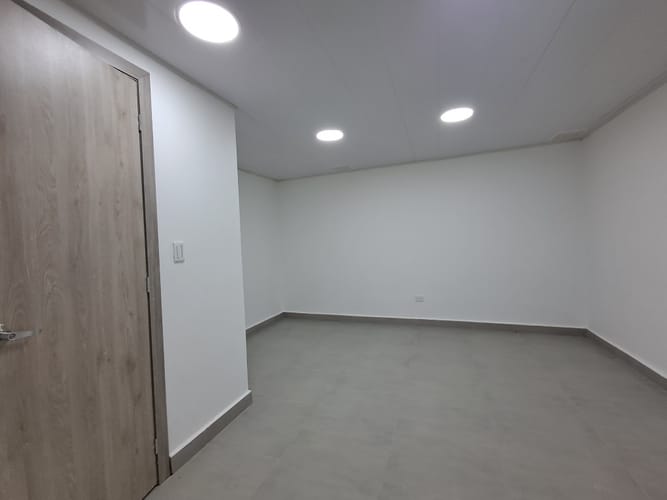 Local en arriendo en San Vicente, Cali, 200 m² · foto 9 de 16