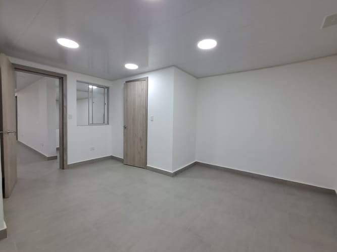 Local en arriendo en San Vicente, Cali, 200 m² · foto 10 de 16
