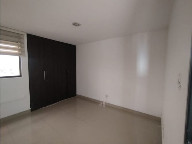 Apartamento en venta en Prados Del Norte, Cali · foto 9 de 20