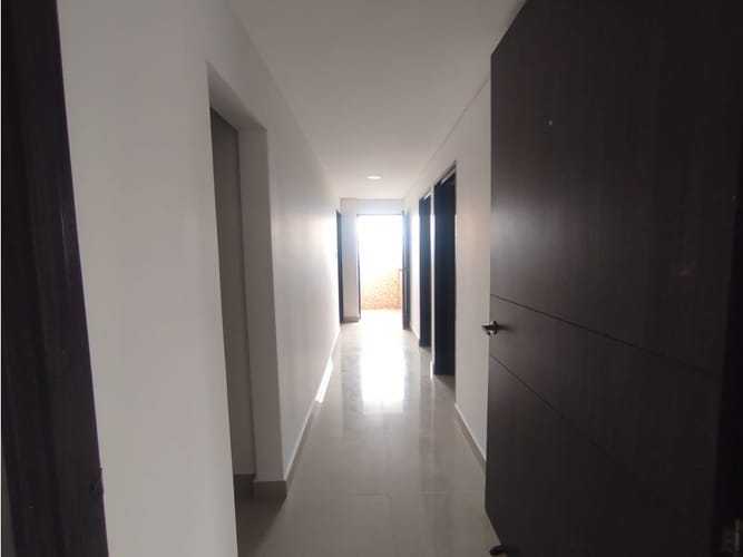 Apartamento en venta en Prados Del Norte, Cali · foto 10 de 20