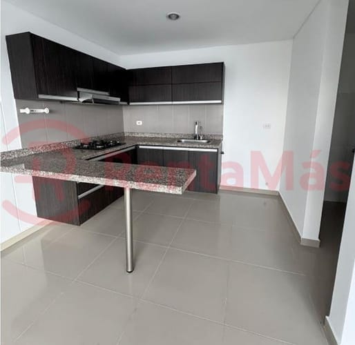 Apartamento de 3 alcobas en arriendo en Bellavista, Los Patios, 79 m² · foto 2 de 15