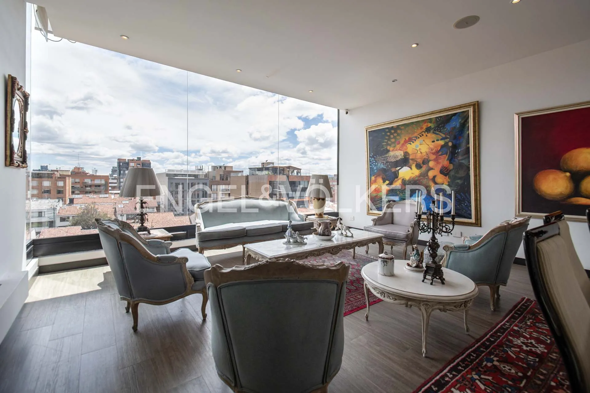 Apartamento en venta en Santa Paula, Bogotá · foto 3 de 19