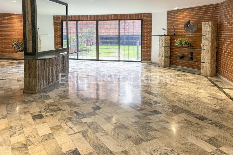 Apartamento de 4 alcobas en venta en La Carolina, Bogotá, 363 m² · foto 13 de 14