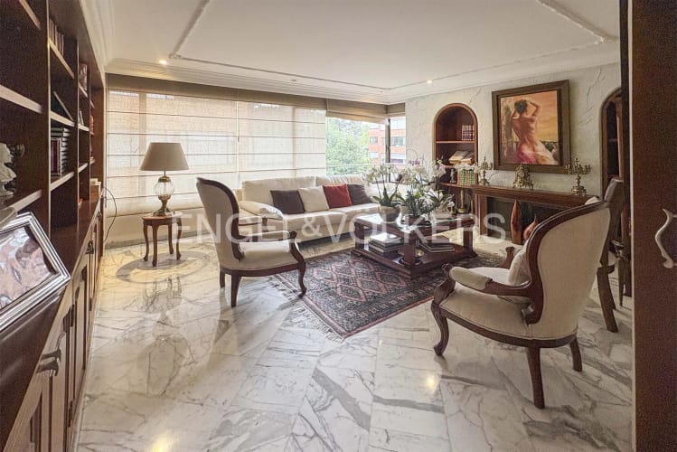 Apartamento de 4 alcobas en venta en La Carolina, Bogotá, 363 m² · foto 5 de 14