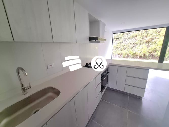 Casa de 3 alcobas en venta en Bello, 155 m² · foto 4 de 24