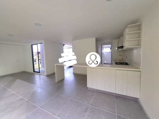 Casa de 3 alcobas en venta en Bello, 155 m² · foto 9 de 24