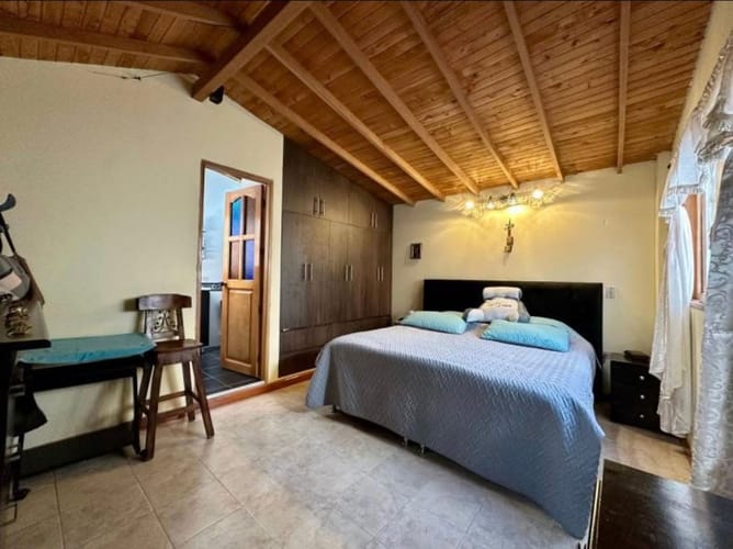 Casa de 3 alcobas en venta en La Ceja, 116 m² · foto 2 de 10