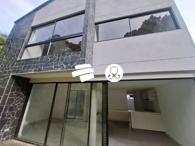 Casa de 3 alcobas en venta en Bello, 155 m² · foto 11 de 24