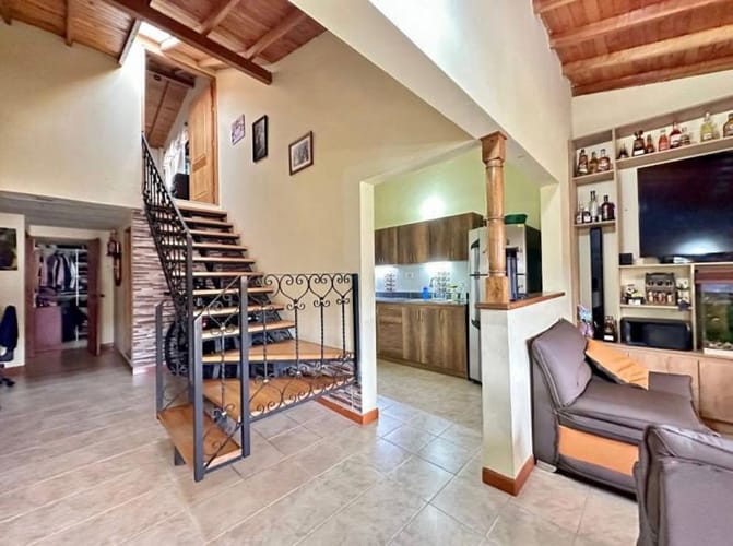 Casa de 3 alcobas en venta en La Ceja, 116 m² · foto 5 de 10