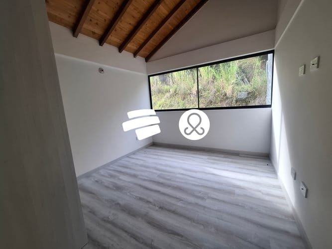 Casa de 3 alcobas en venta en Bello, 155 m² · foto 18 de 24